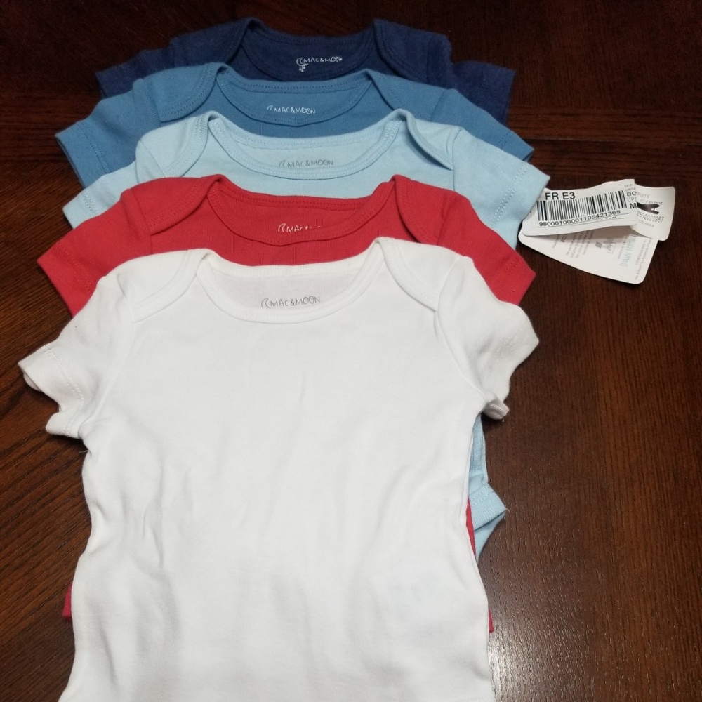 Baby Set of 5 One Piece Bodysuit by Mac & Moon New